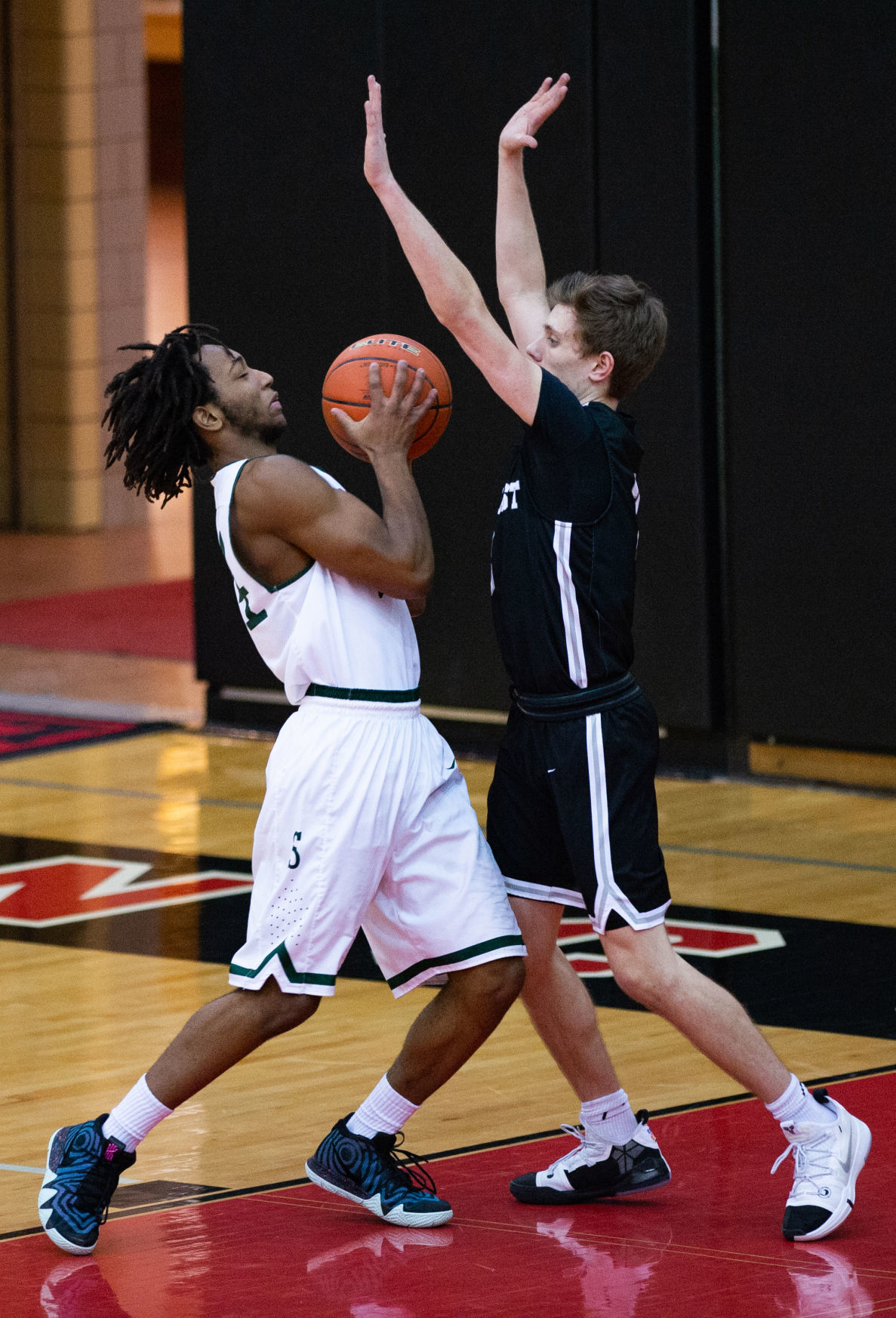 Lincoln Northeast vs. Lincoln Southwest, 12.29